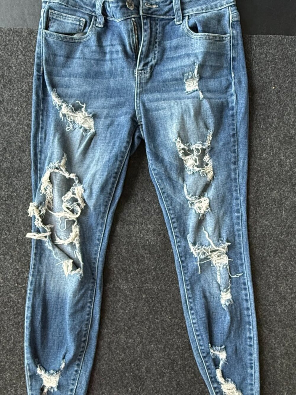 Cello High Rise Distressed Skinny Jeans 7/28